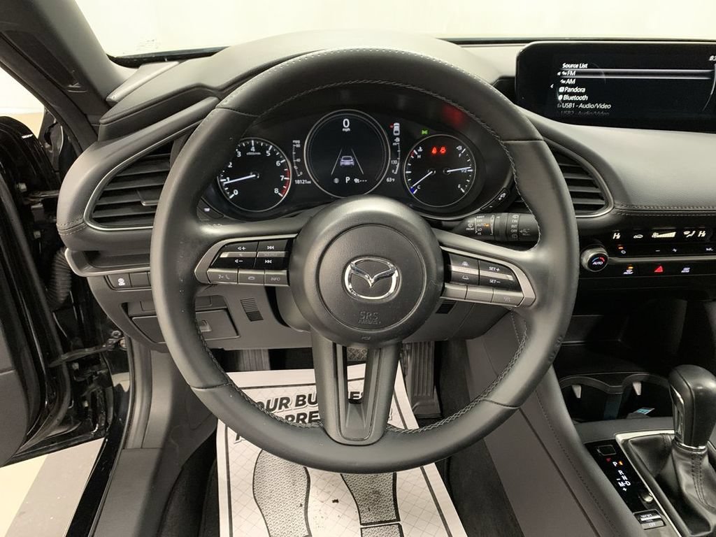 Used 2022 MAZDA MAZDA3 s FWD image 4