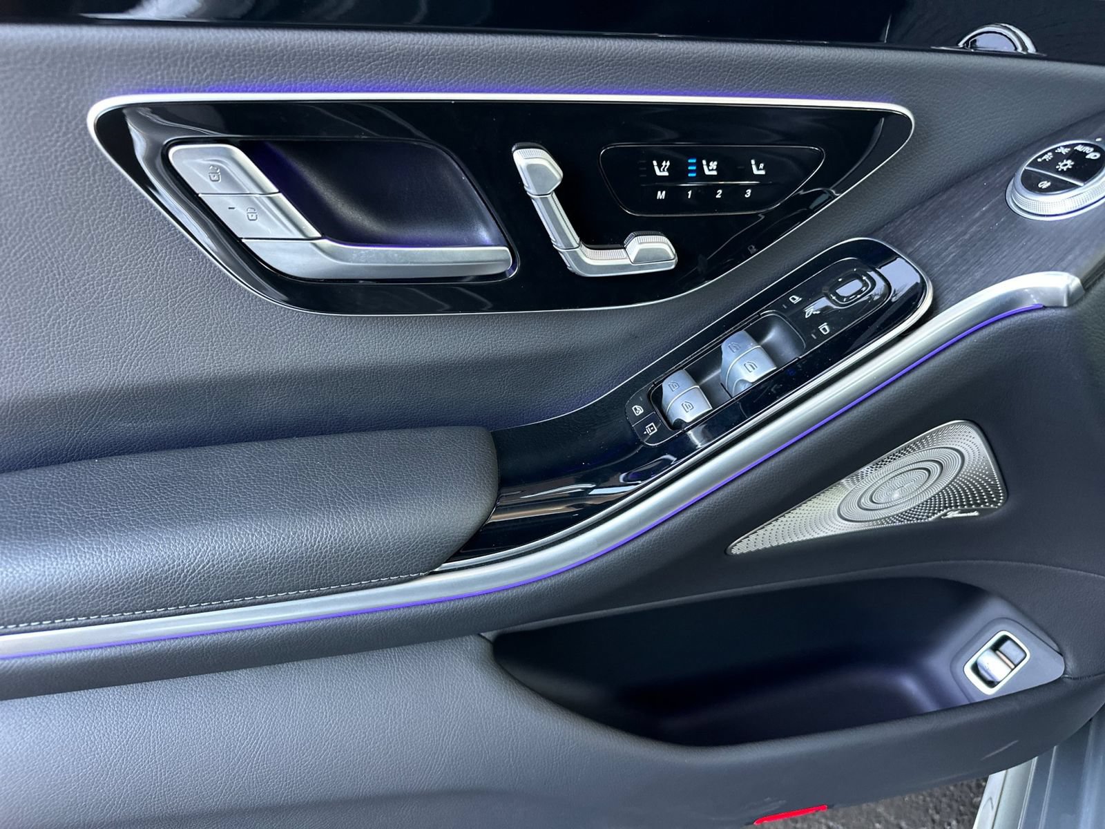 Certified 2022 Mercedes-Benz S 500 4MATIC image 12
