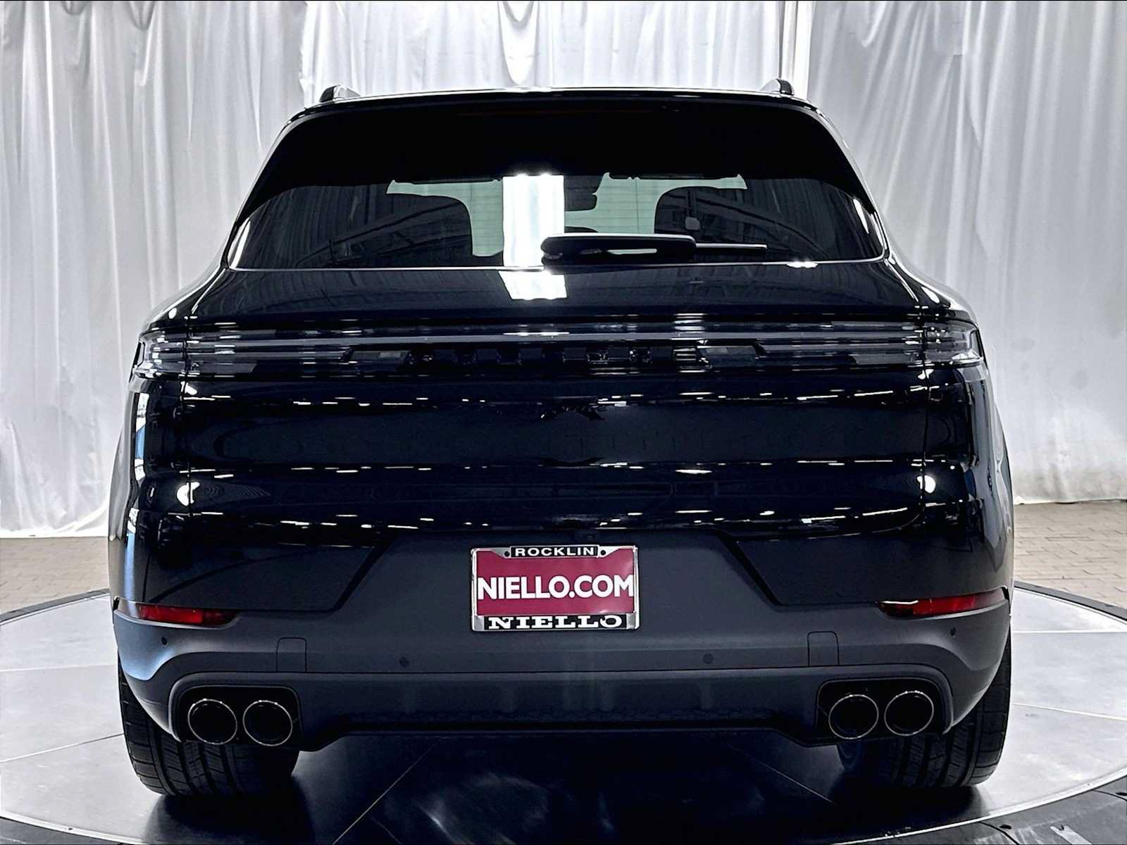 New 2026 Porsche Cayenne S AWD/4WD image 6