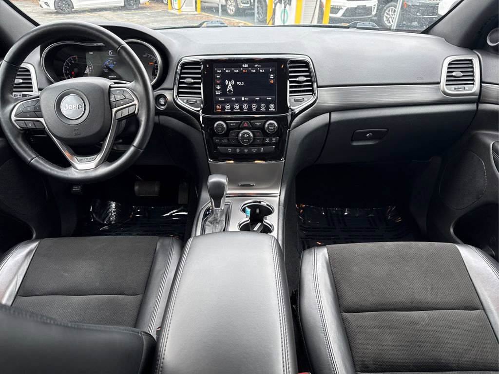 Used 2021 Jeep Grand Cherokee Laredo X AWD/4WD image 20