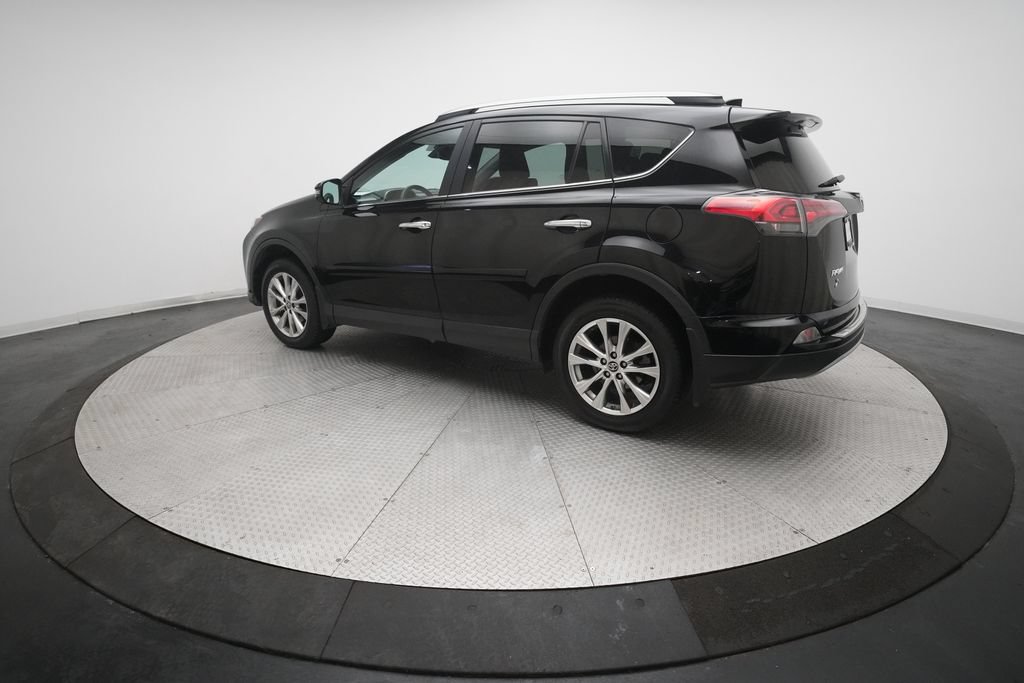 Used 2018 Toyota RAV4 Limited w/ Advanced Technology Package AWD/4WD image 34