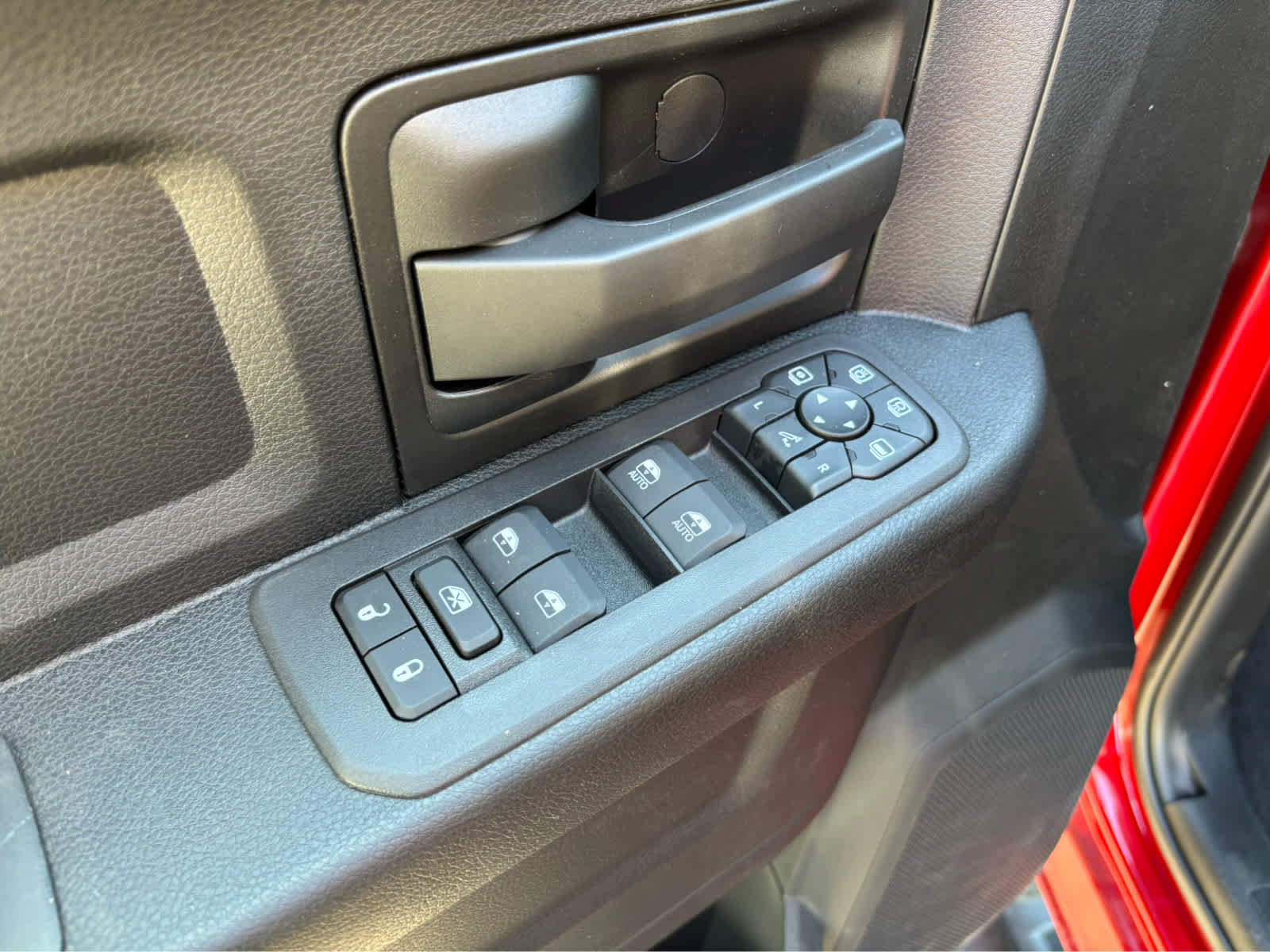 New 2026 RAM 2500 Warlock AWD/4WD image 37