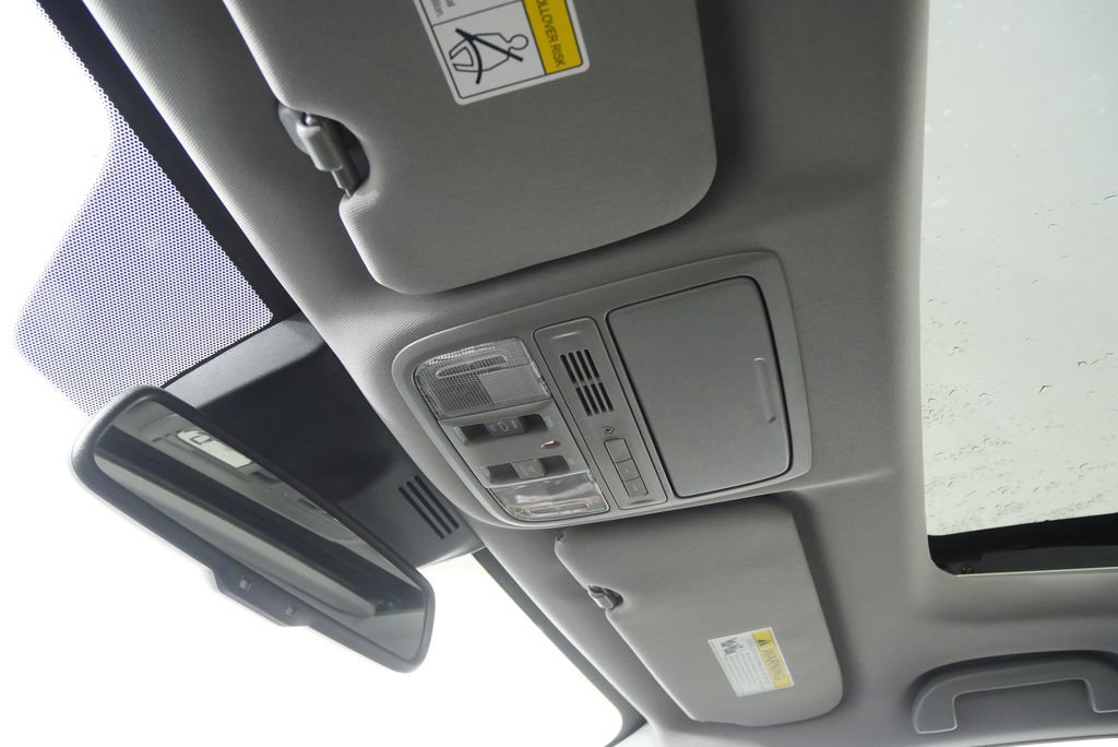 Used 2017 Honda CR-V Touring image 24