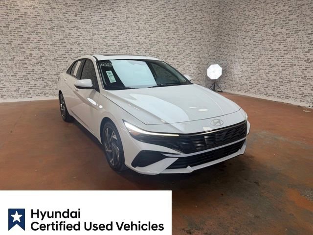 Certified 2025 Hyundai Elantra SEL