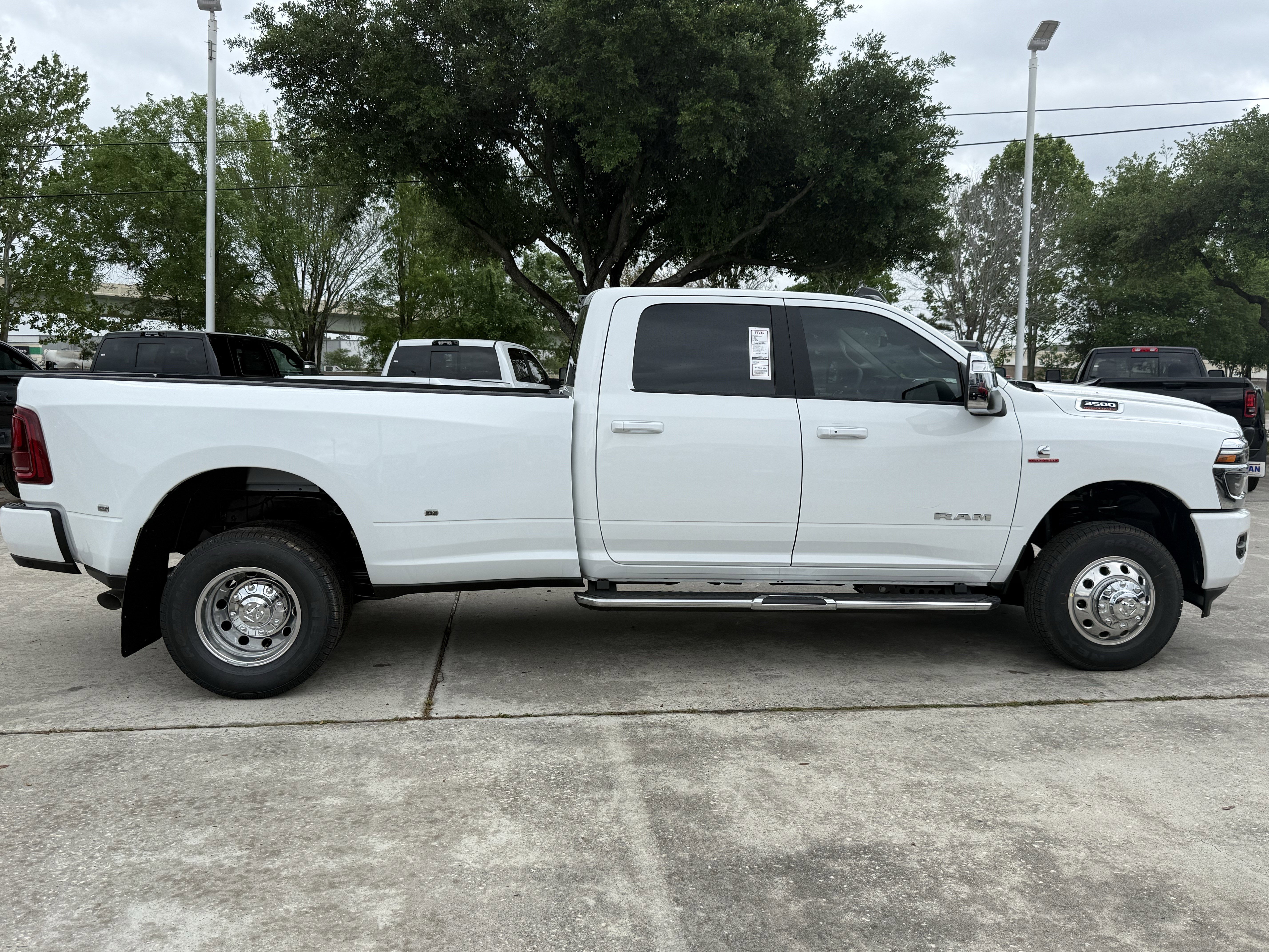 New 2026 RAM 3500 Laramie AWD/4WD image 3