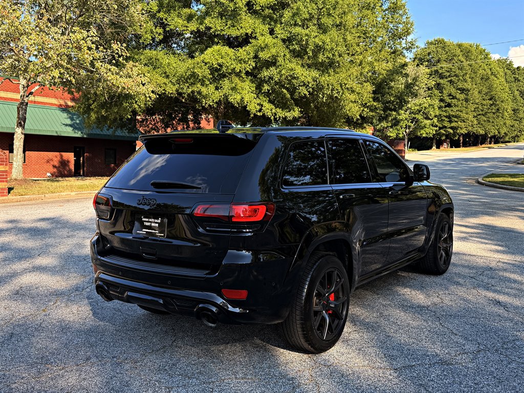 Used 2020 Jeep Grand Cherokee SRT AWD/4WD image 5