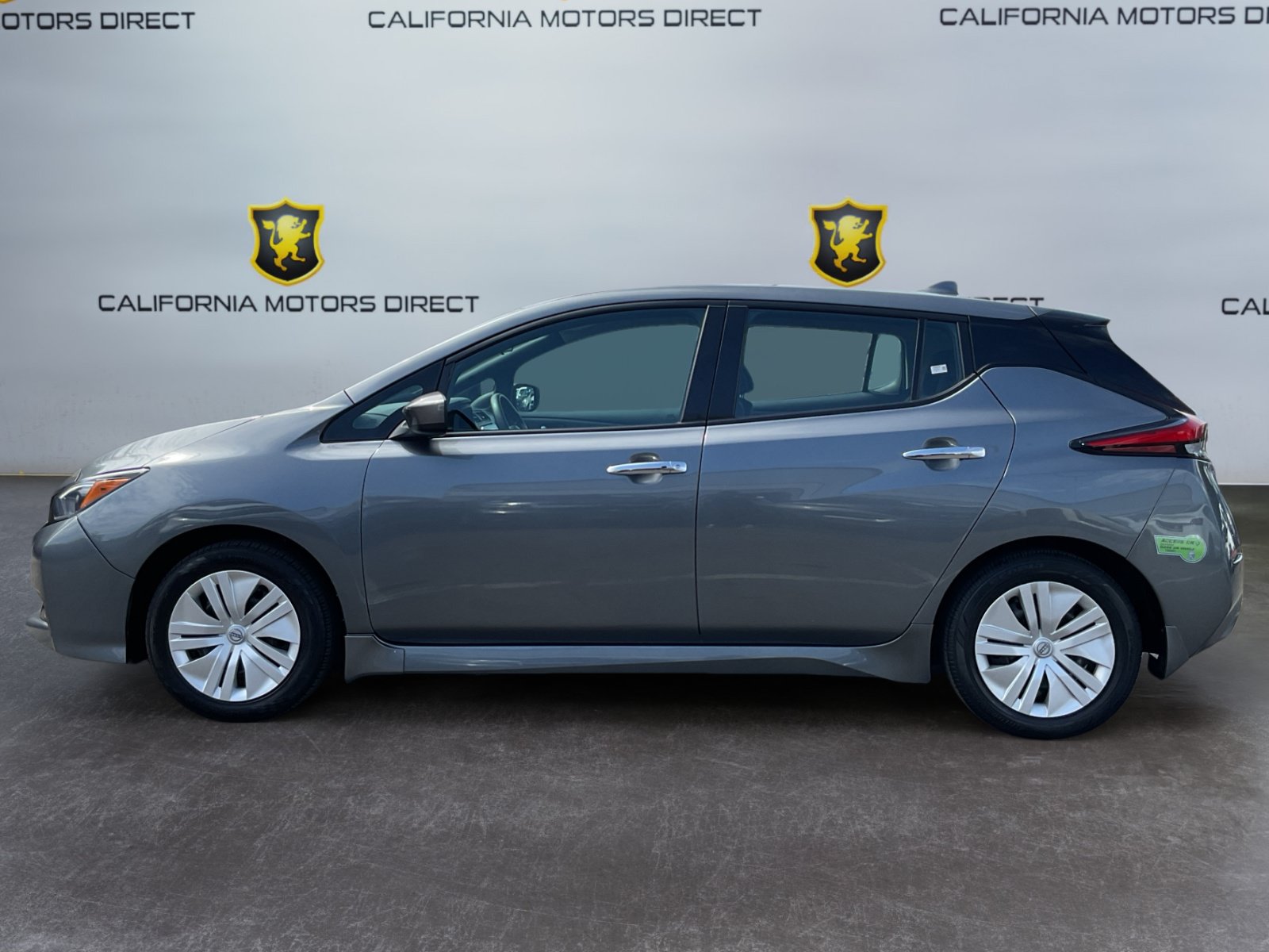 Used 2023 Nissan Leaf S FWD image 8