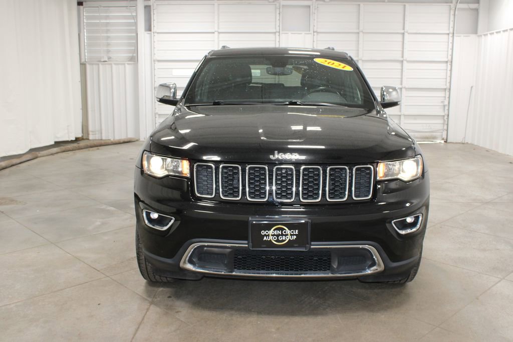 Used 2021 Jeep Grand Cherokee Limited w/ Luxury Group II image 3