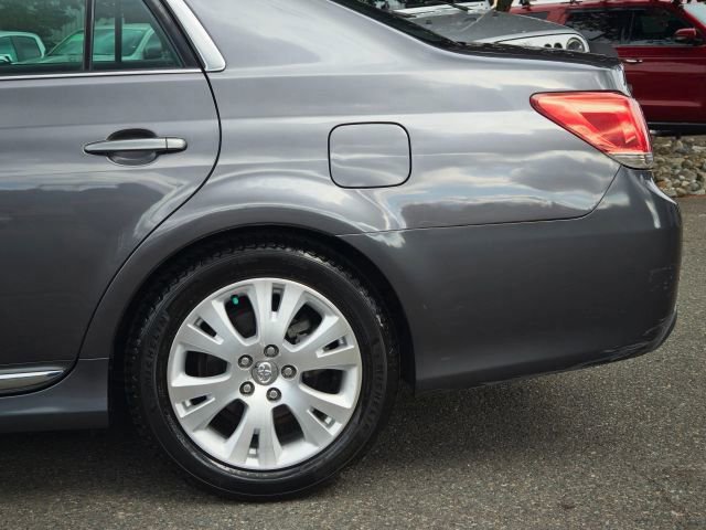 Used 2012 Toyota Avalon FWD image 43