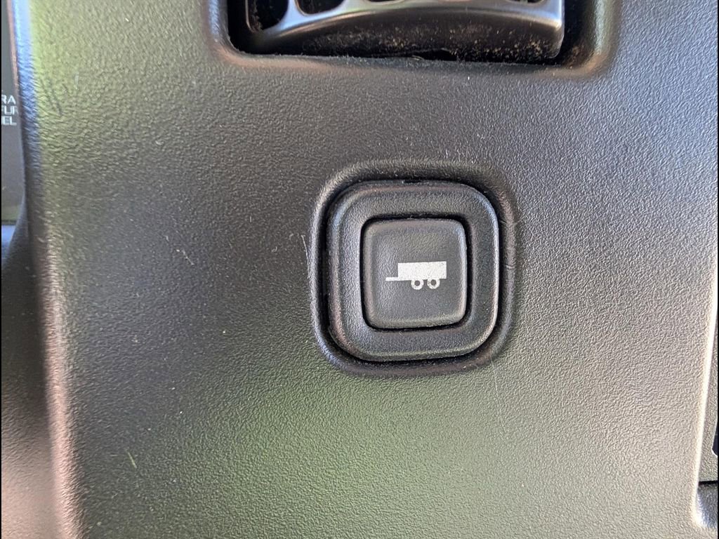 Used 2015 Chevrolet Express 3500 w/ Shuttle Bus Package RWD image 16