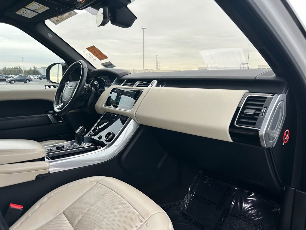 Used 2018 Land Rover Range Rover Sport Supercharged image 10