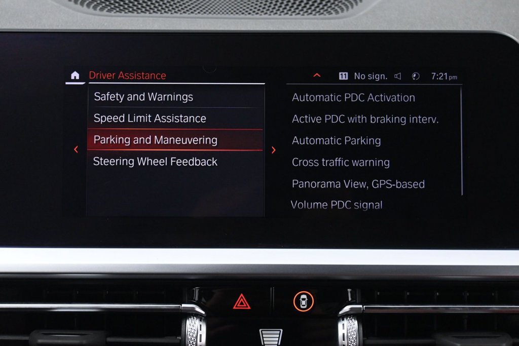 Used 2023 BMW M440i Coupe w/ Parking Assistance Package RWD image 30