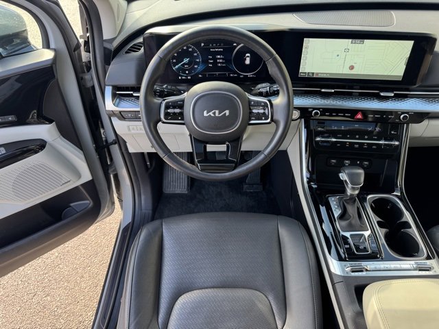 Certified 2024 Kia Carnival SX Prestige image 15
