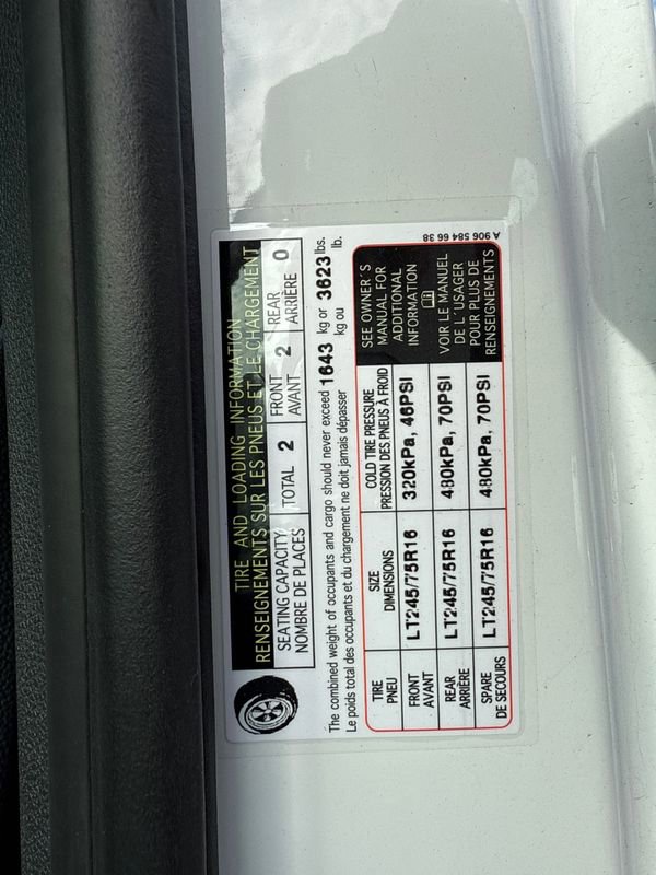 Used 2025 Mercedes-Benz Sprinter 2500 image 31
