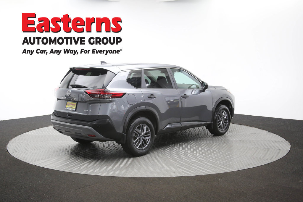 Used 2023 Nissan Rogue S AWD/4WD image 44