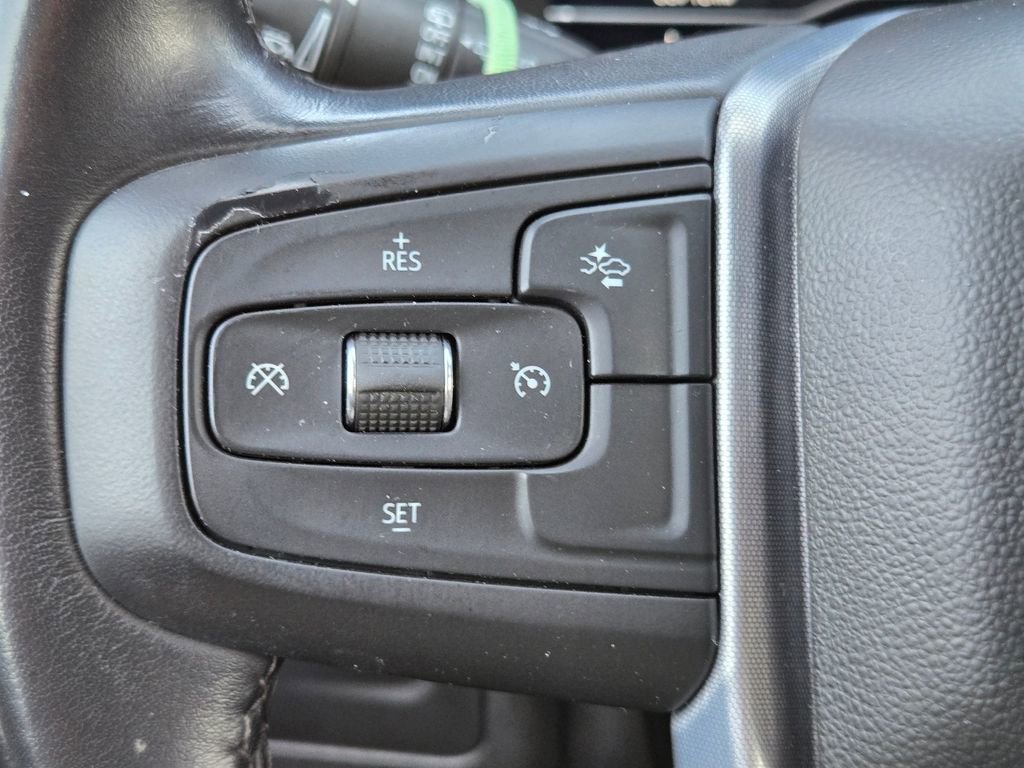 Used 2022 GMC Yukon XL SLE w/ Gmc Pro Safety Plus Package RWD image 23