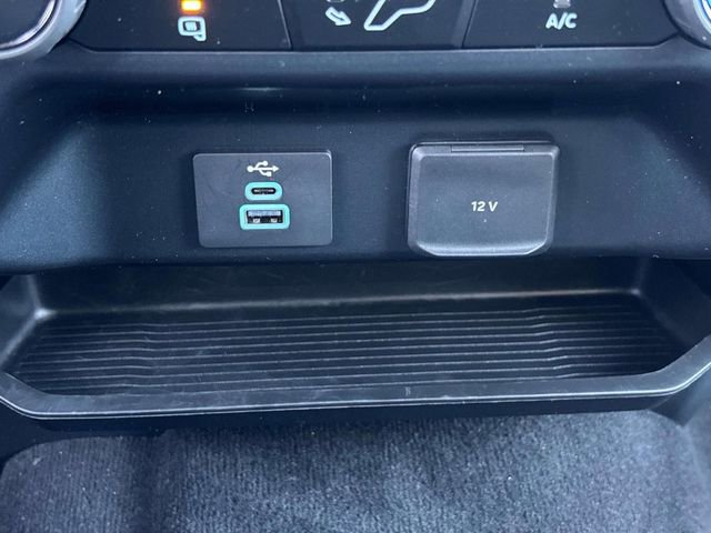 Used 2024 Ford F250 XLT image 34