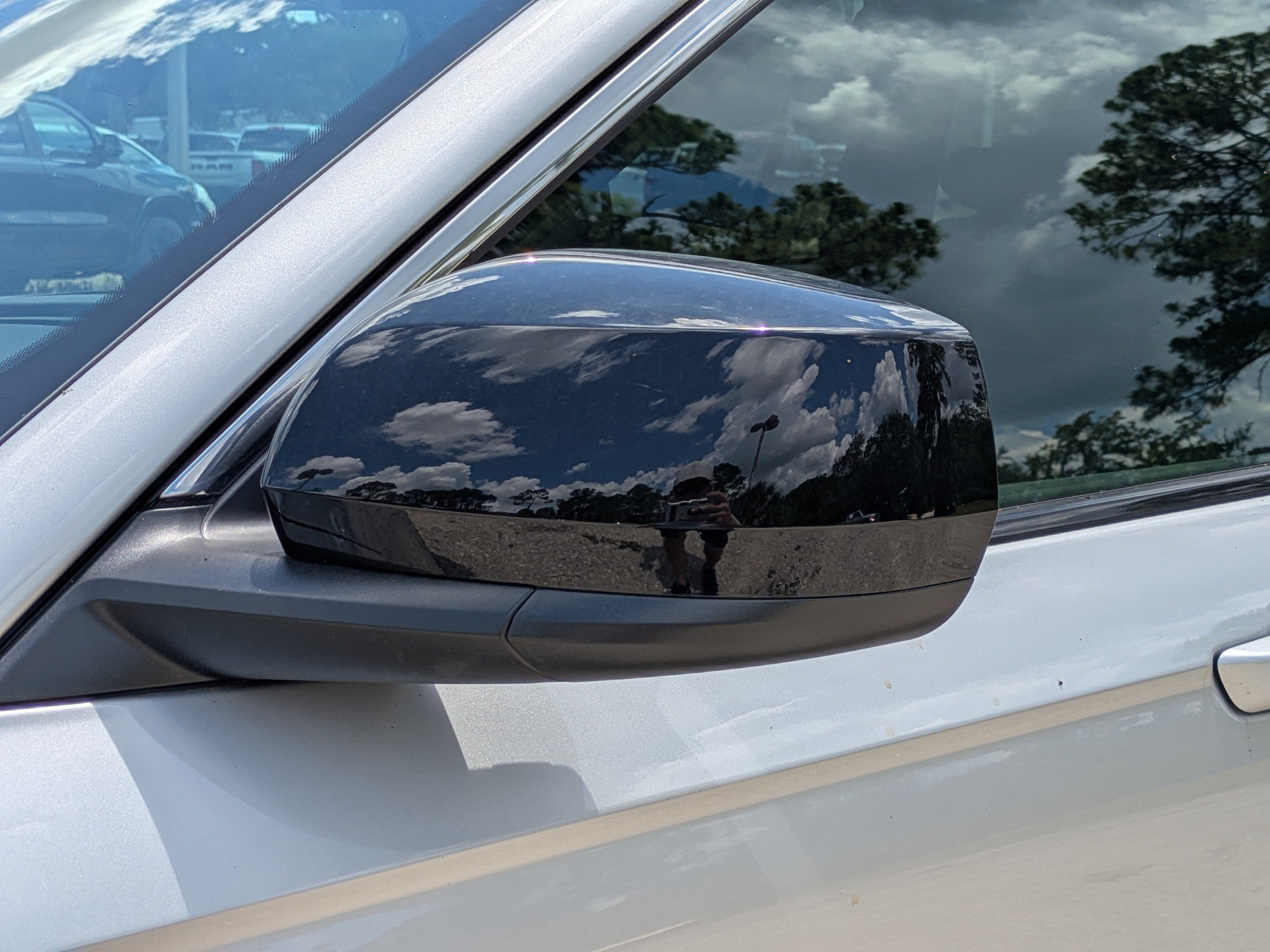 New 2026 Jeep Grand Cherokee Laredo X RWD image 11