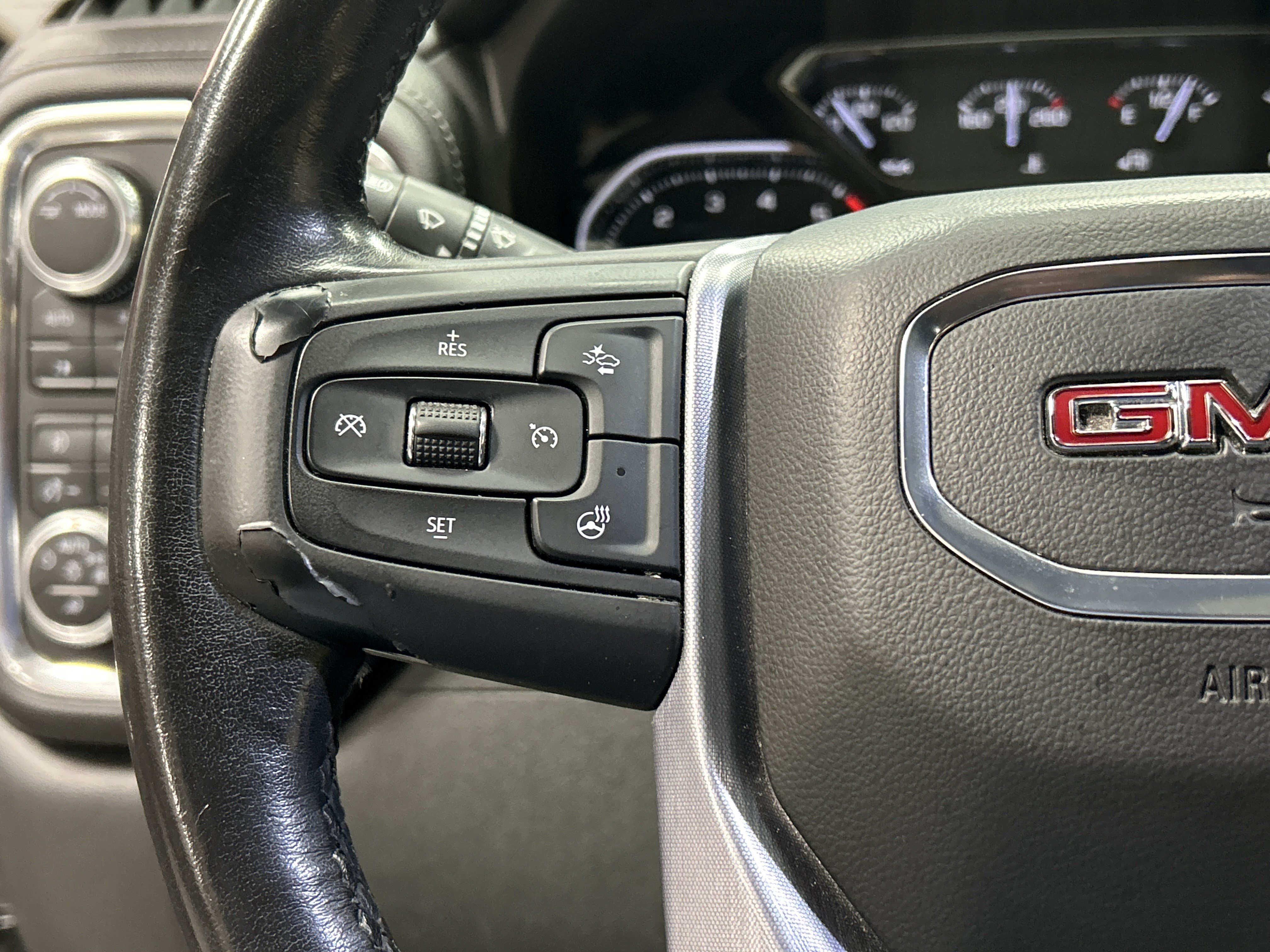 Used 2020 GMC Sierra 1500 SLT w/ SLT Premium Plus Package AWD/4WD image 18