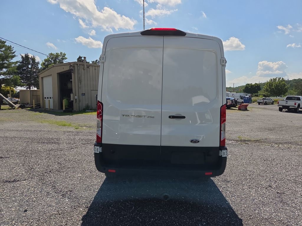 New 2025 Ford Transit 250 148 Medium Roof image 4