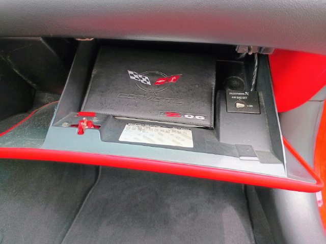 Used 2001 Chevrolet Corvette Z06 w/ Memory Pkg RWD image 43