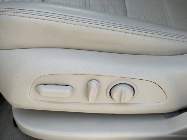 Used 2021 GMC Acadia Denali w/ Denali Ultimate Package AWD/4WD image 23