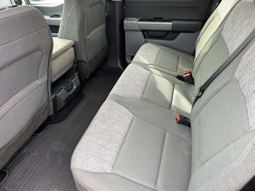 Used 2023 Ford F150 XLT w/ Trailer Tow Package image 17