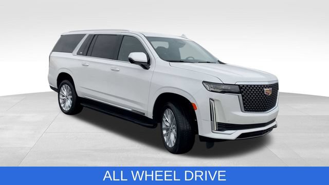 Used 2023 Cadillac Escalade ESV Luxury AWD/4WD image 2
