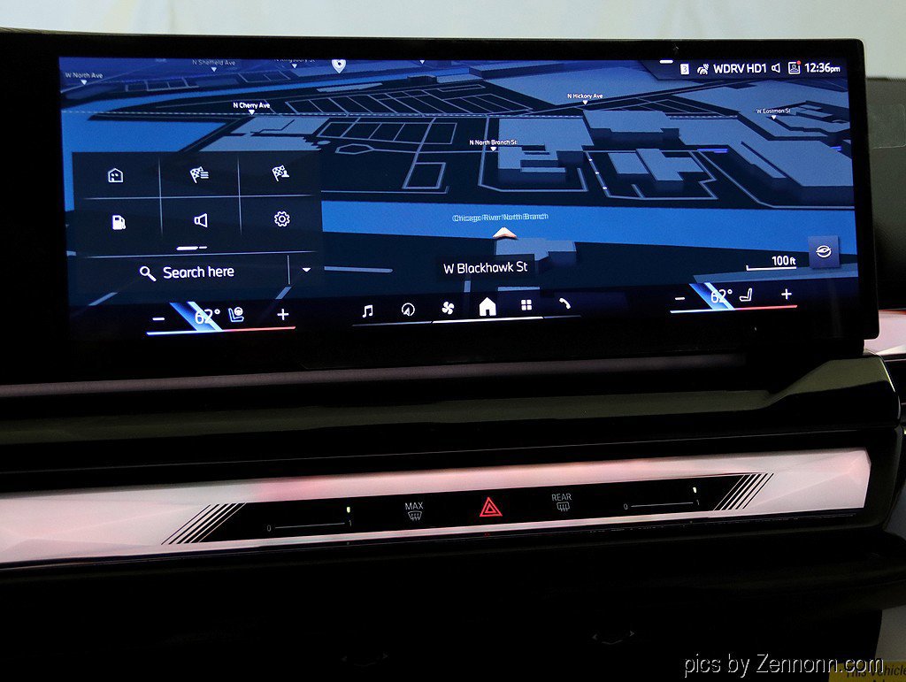 Used 2026 BMW 550e xDrive w/ Executive Package image 22