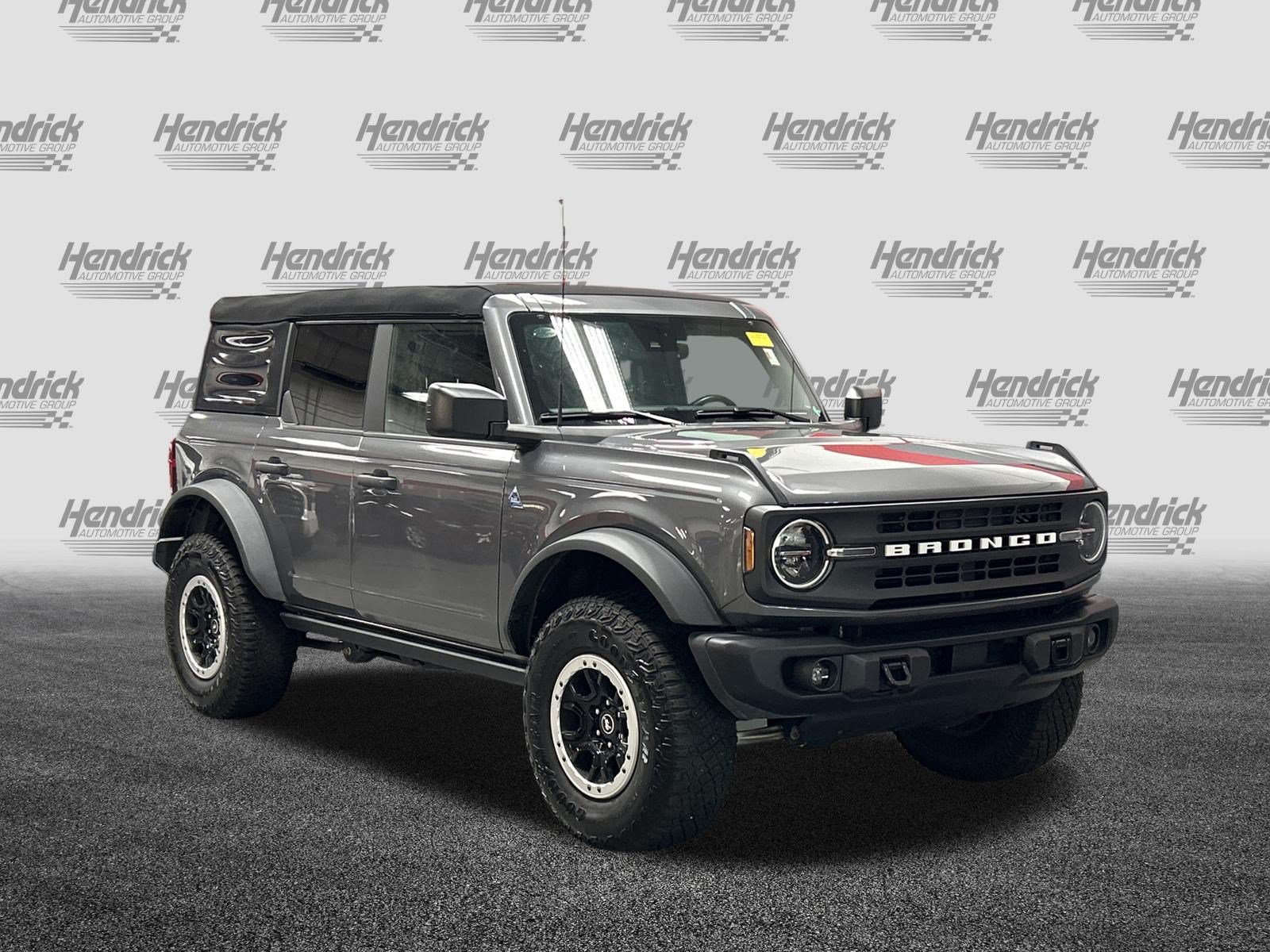 Used 2024 Ford Bronco Black Diamond w/ Sasquatch Package AWD/4WD video 2