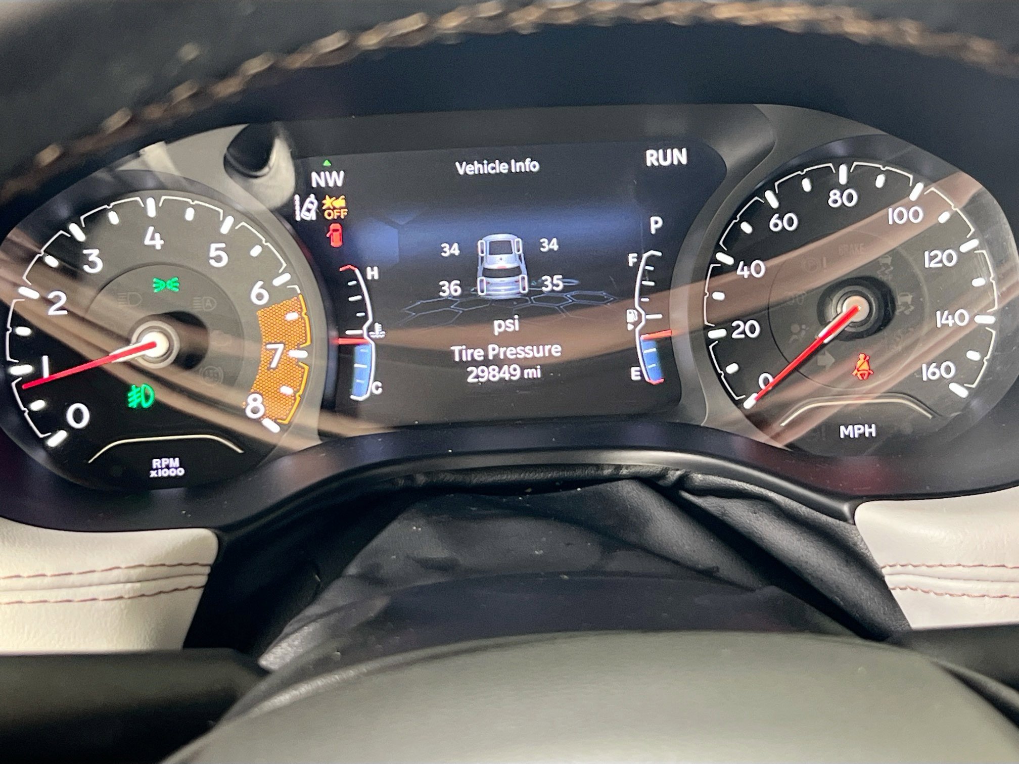 Used 2022 Jeep Compass Limited w/ Sun and Sound Group AWD/4WD image 12