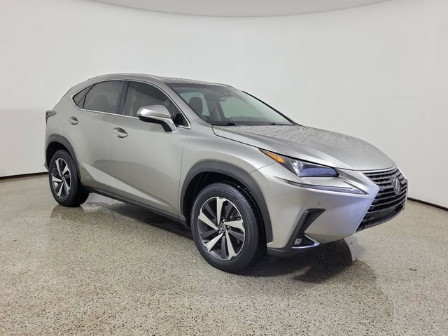 Used 2018 Lexus NX 300h AWD w/ Premium Package image 4