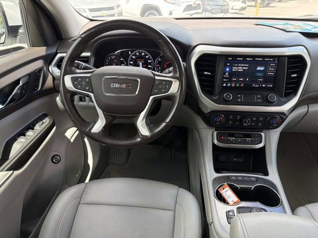 Used 2022 GMC Acadia SLT w/ Technology Package image 24