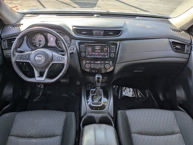 Used 2019 Nissan Rogue SV w/ Premium Package image 15