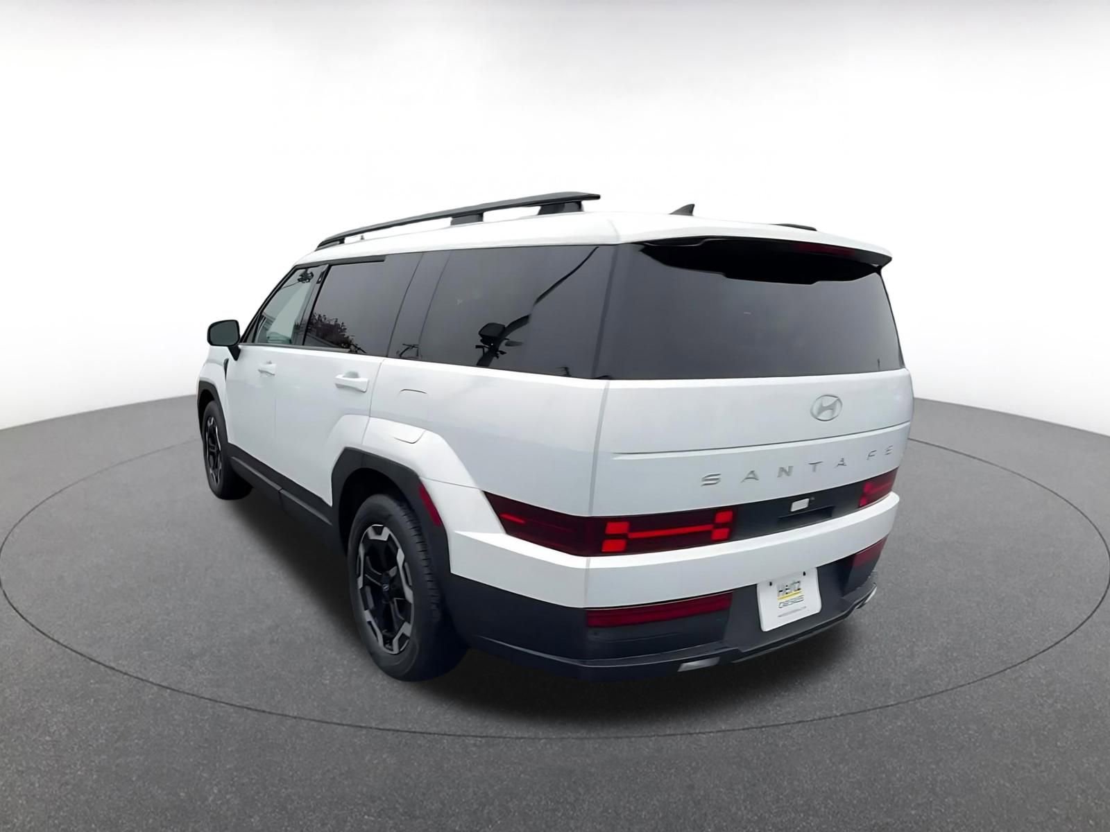 Used 2025 Hyundai Santa Fe SEL image 11
