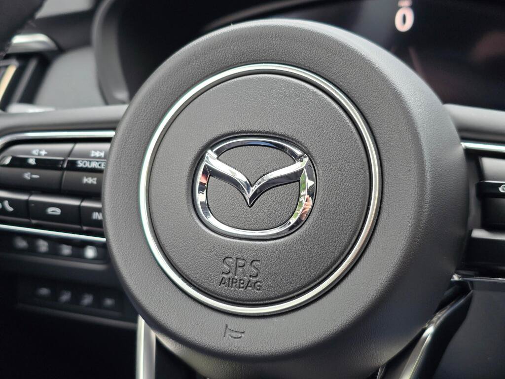 Certified 2025 MAZDA CX-70 Plug-In Hybrid w/ Premium Pkg AWD/4WD image 33