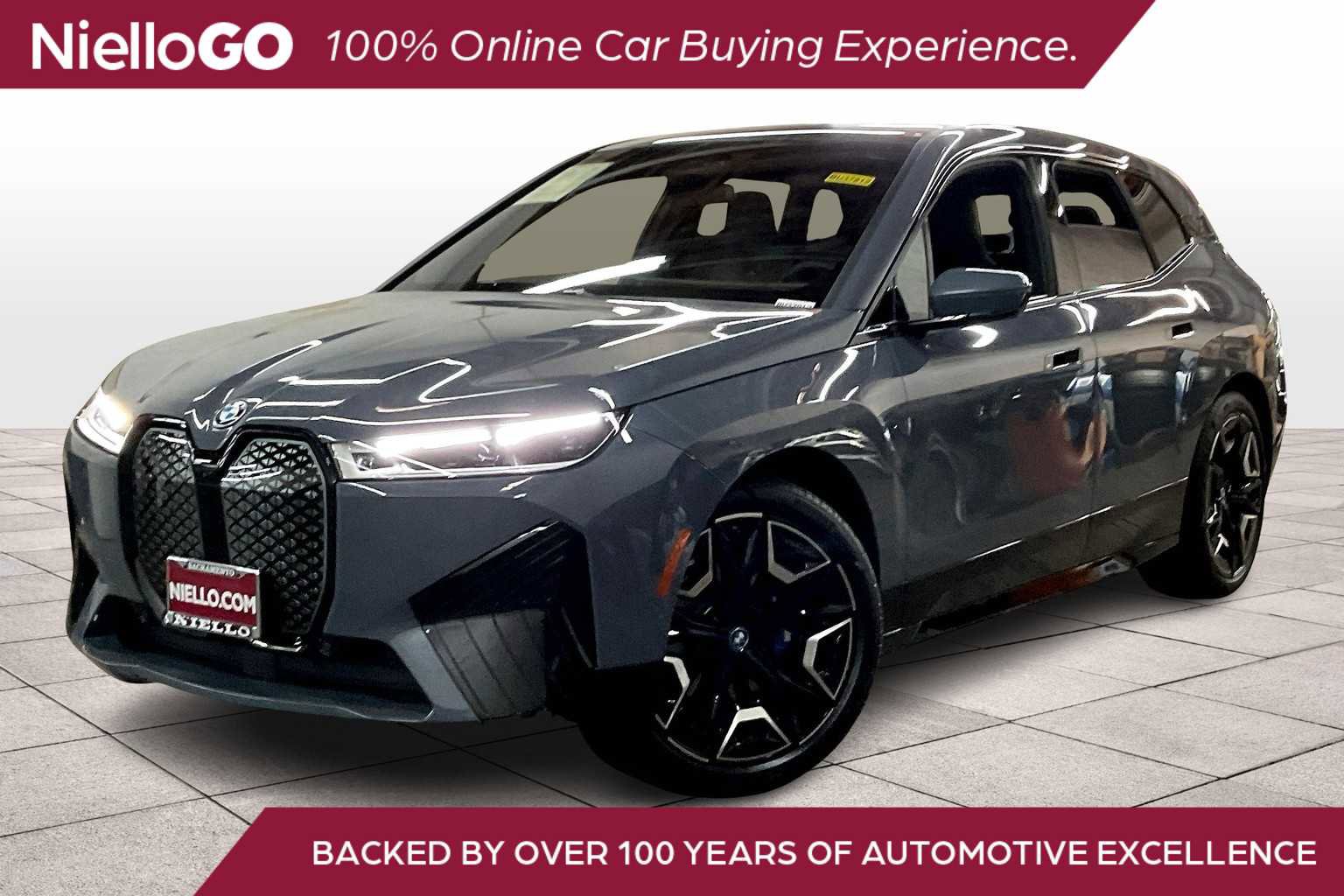 Used 2025 BMW iX M60 image 1