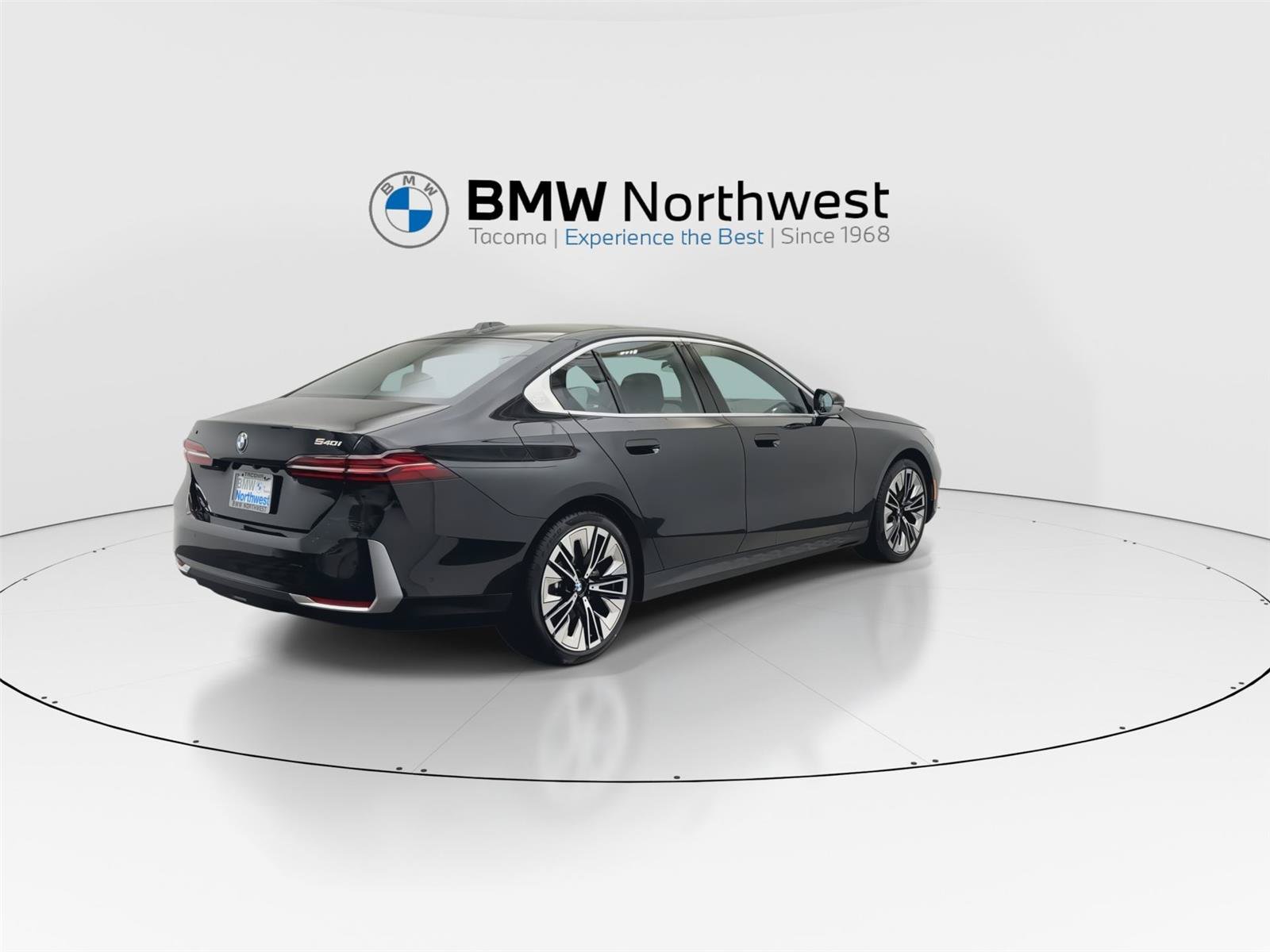 New 2026 BMW 540i xDrive w/ Premium Package AWD/4WD image 3