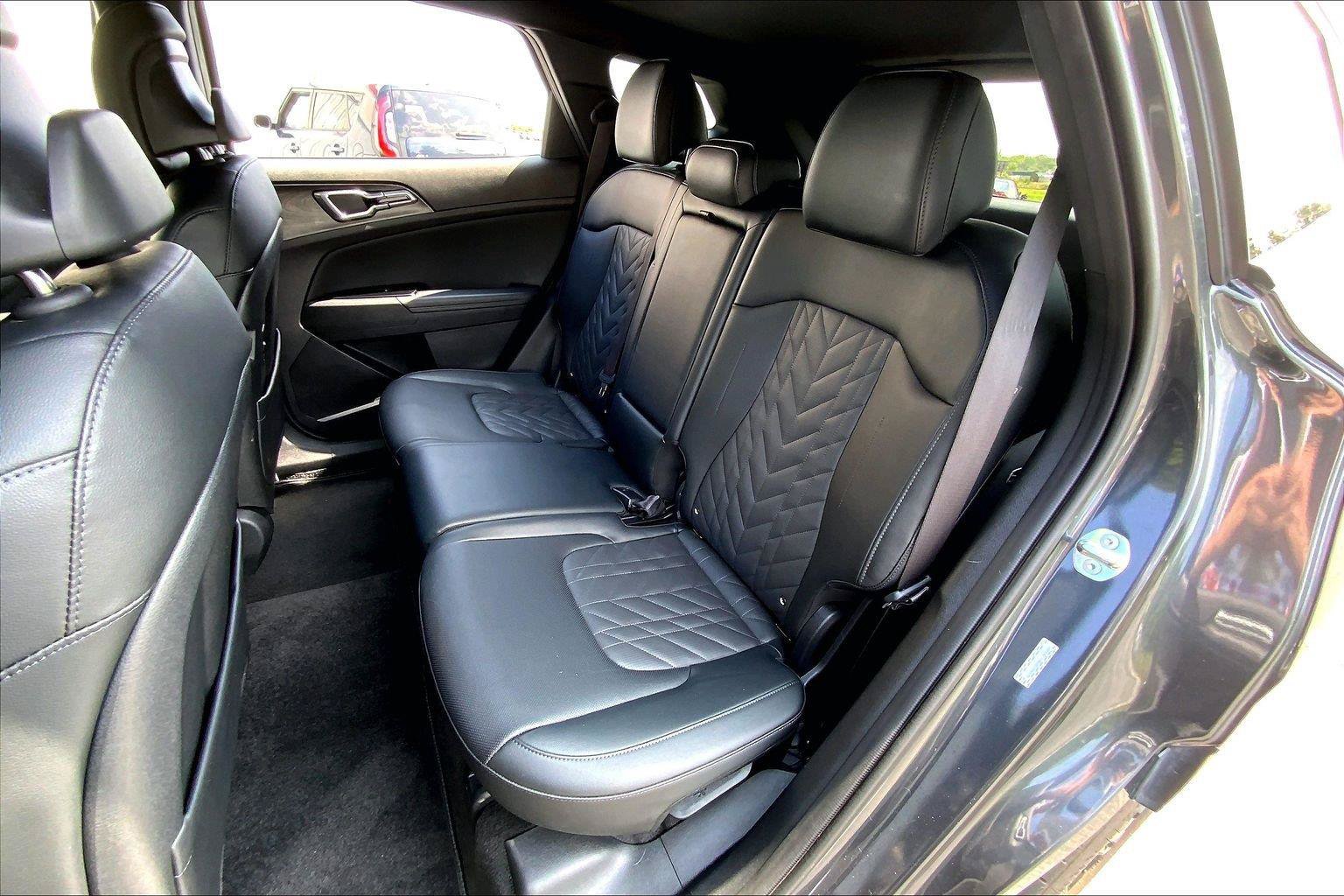 Used 2024 Kia Sportage X-Line w/ X-Line Premium Package AWD/4WD image 25