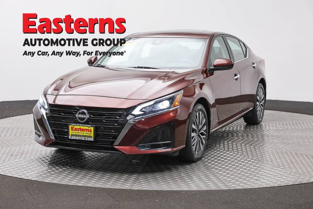 Used 2024 Nissan Altima 2.5 SV w/ SV Premium Package