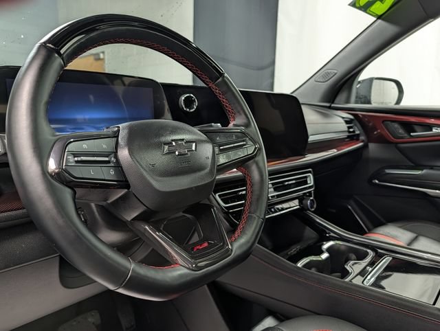 Used 2024 Chevrolet Traverse RS AWD/4WD image 20