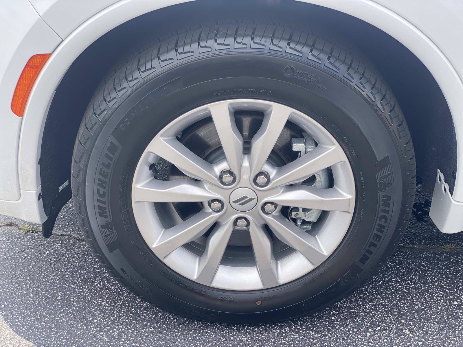 Used 2025 Dodge Durango GT RWD image 13