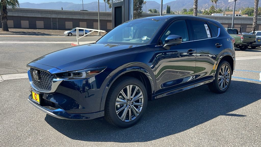 New 2025 MAZDA CX-5 Signature image 13