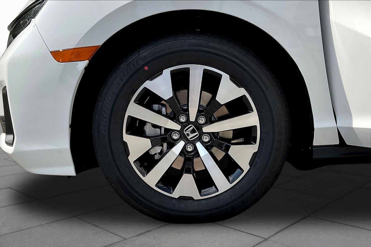 New 2026 Honda Odyssey EX-L image 11