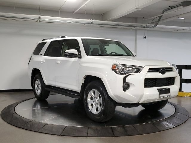 Used 2024 Toyota 4Runner SR5 Premium w/ Moonroof Package AWD/4WD image 11