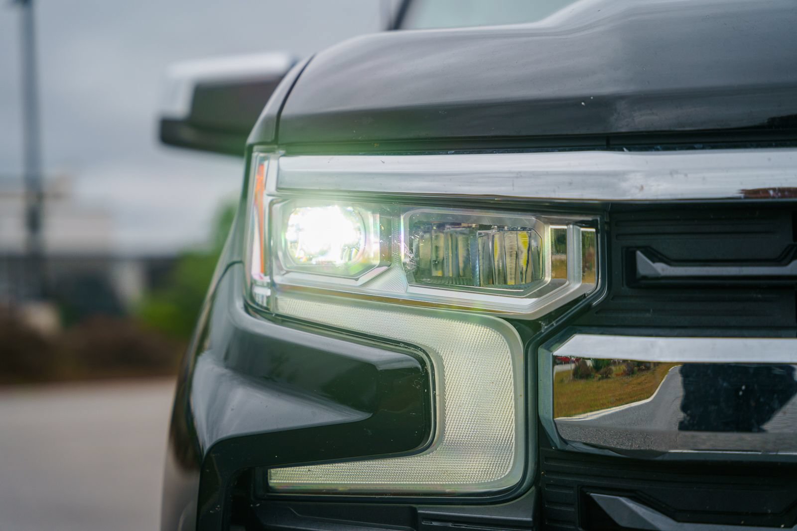 Used 2023 Chevrolet Silverado 1500 LT AWD/4WD image 11