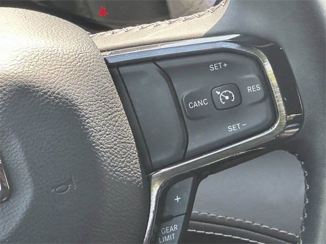 Used 2023 RAM 1500 Limited w/ Body Color Bumper Group image 25