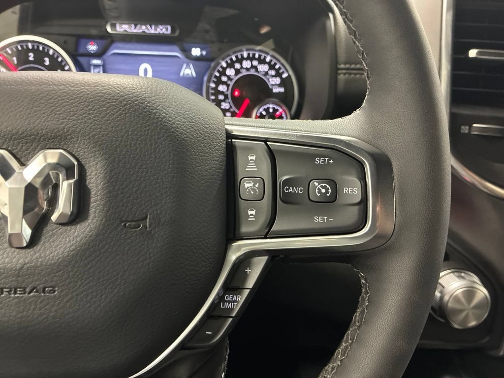 Used 2026 RAM 1500 Laramie AWD/4WD image 15