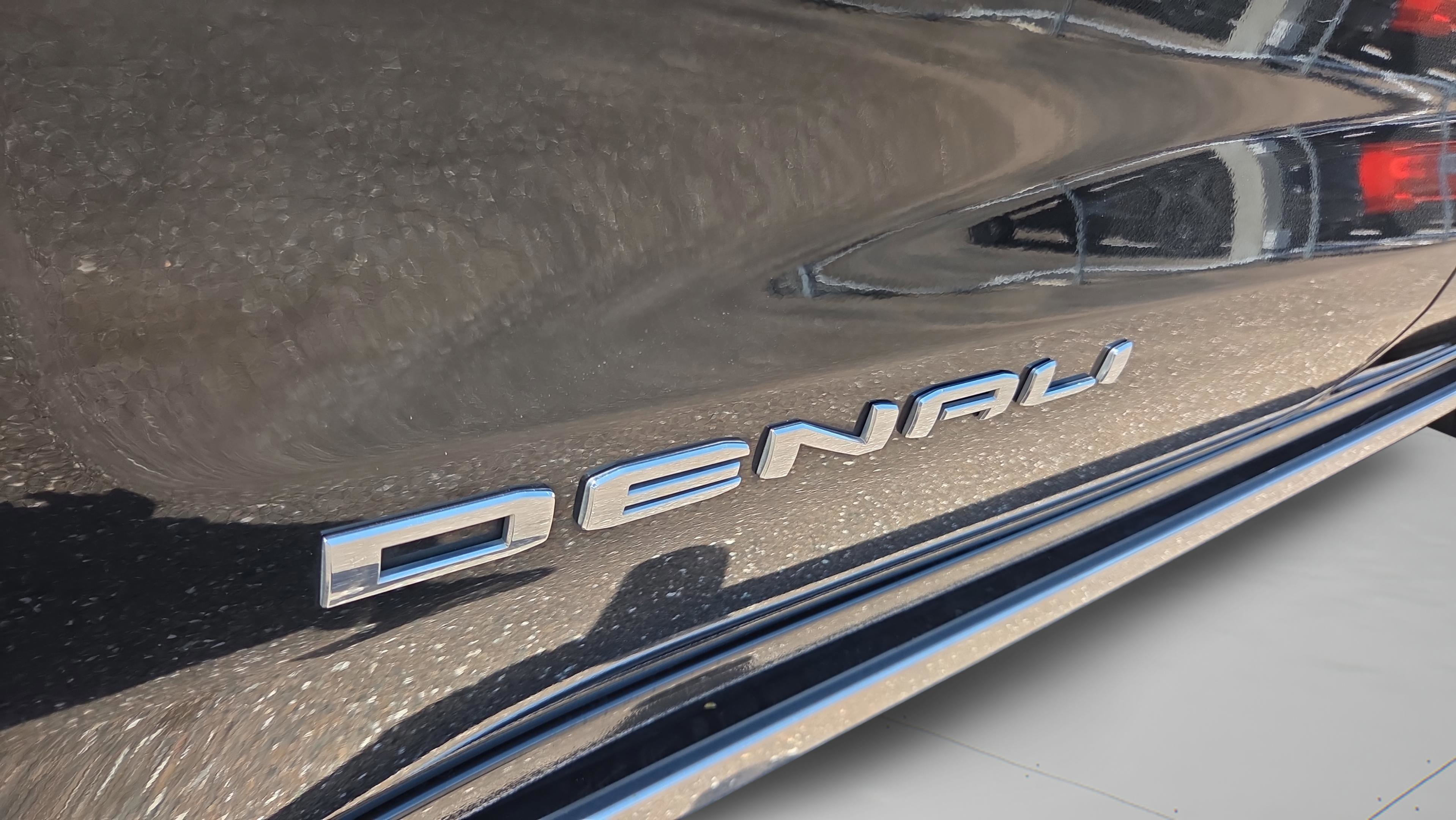 Used 2022 GMC Sierra 1500 Denali w/ Denali Premium Package AWD/4WD image 31