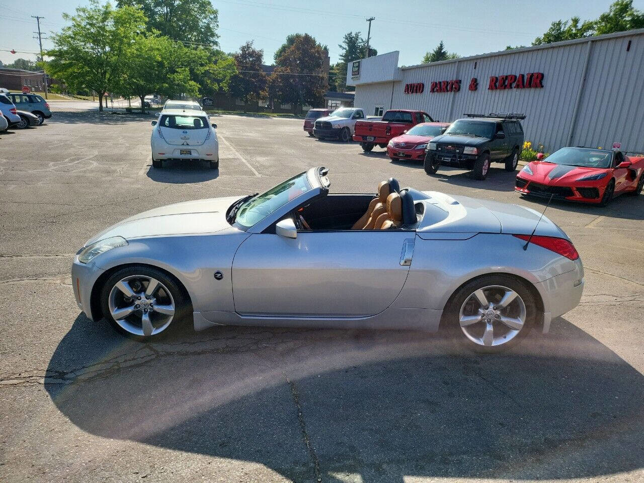 Used 2006 Nissan 350Z Enthusiast w/ (S02) Side Air Bags Pkg image 14